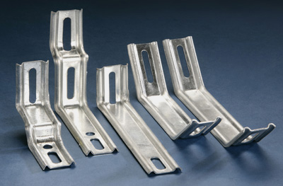 Pattes de fixation sur mesure